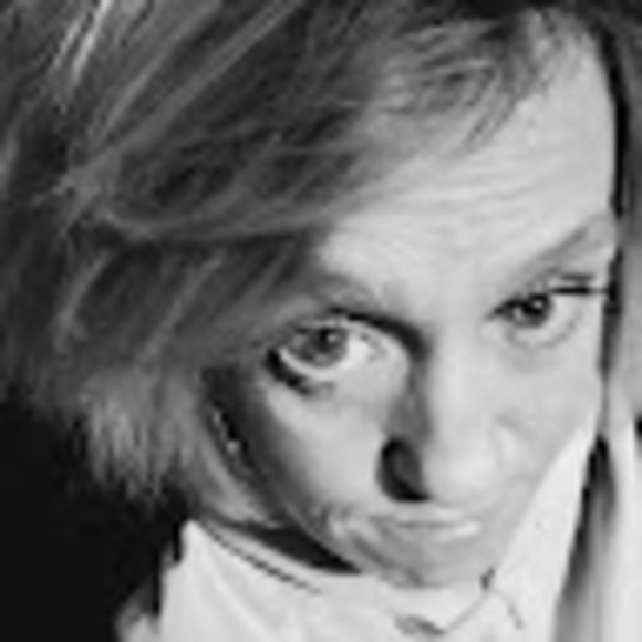 Meet your Posher, Brenda - Picture 1 of 1